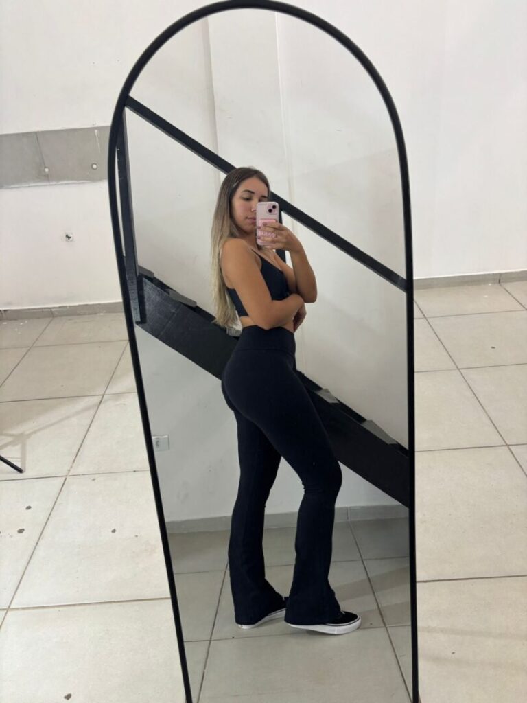 Legging Flare Suplex Preta